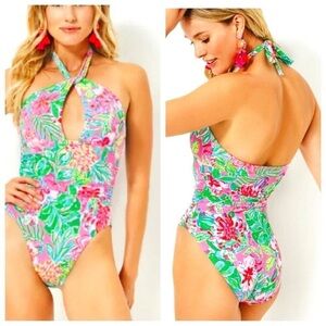 LILLY PULITZER LEDGER HALTER ONE PIECE
MULTI JOURNEY TO THE JUNGLE SWIMSUIT NWT